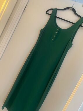 Sleek Emerald Green Tank Midi Dress
